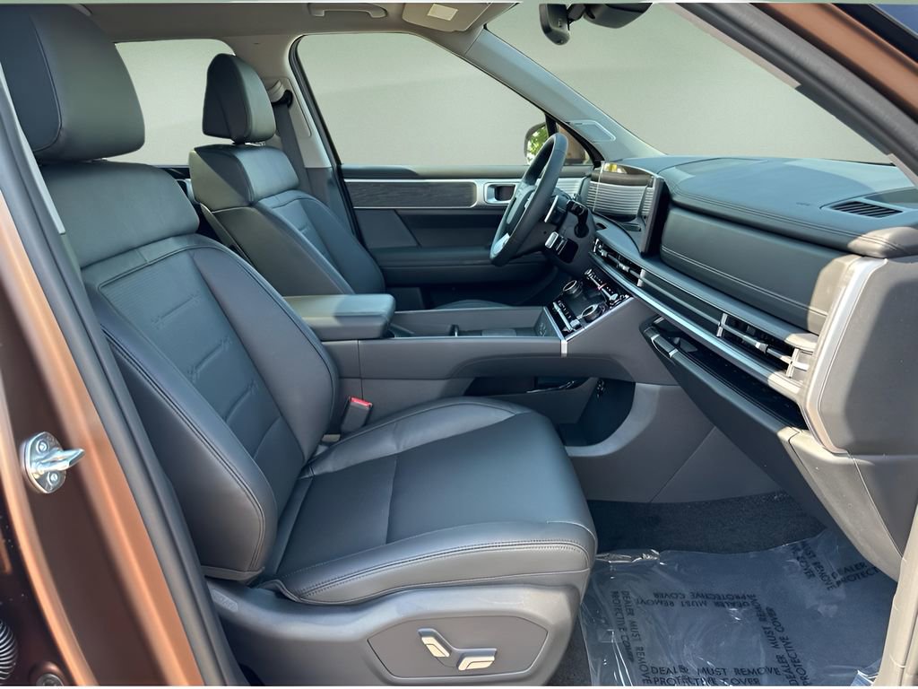 Used 2024 Hyundai Santa Fe Limited image 23