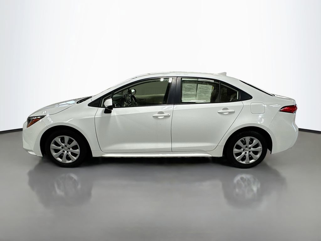 Used 2020 Toyota Corolla LE image 10