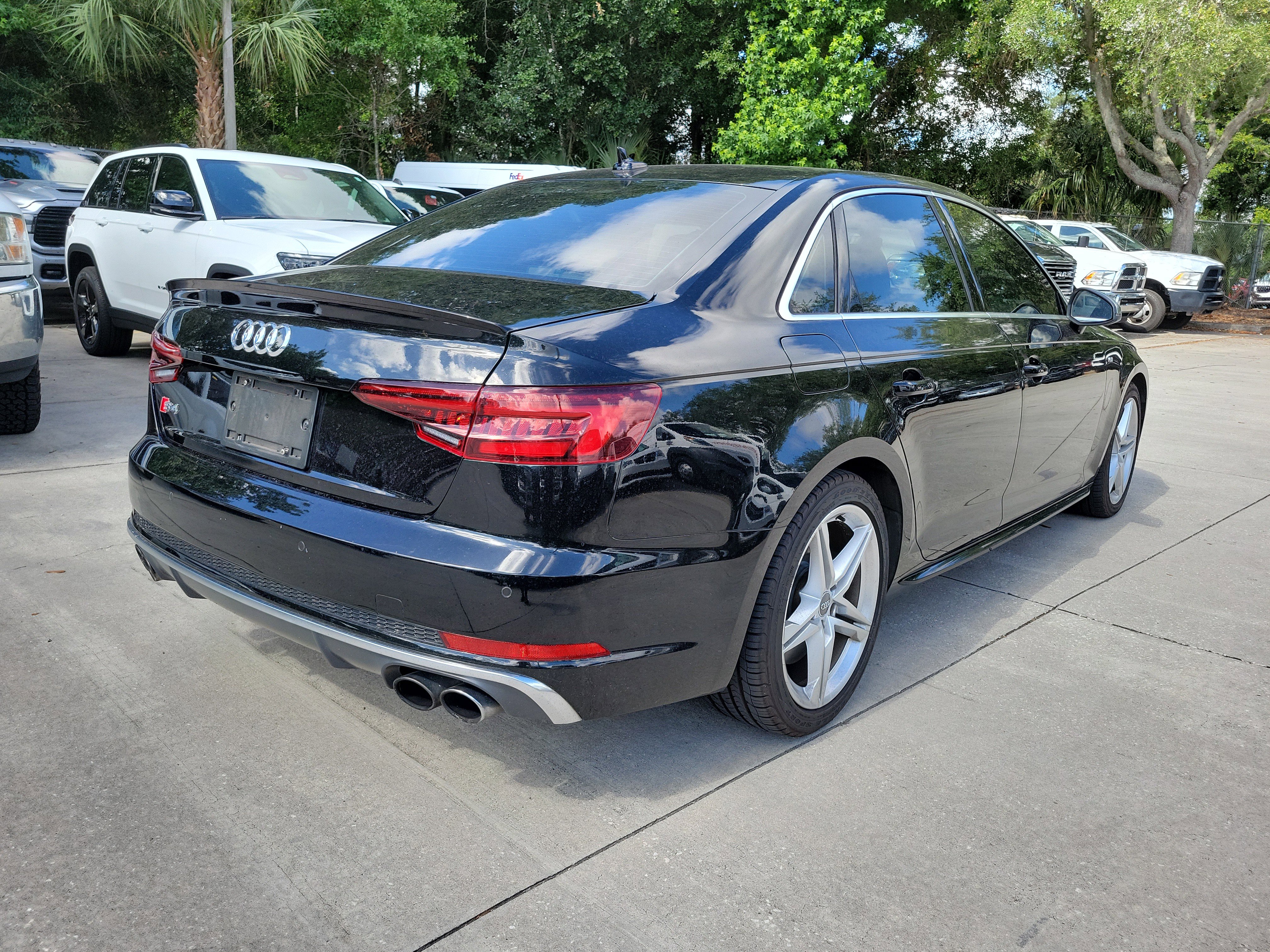 Used 2018 Audi S4 Premium Plus w/ Navigation Package AWD/4WD image 3