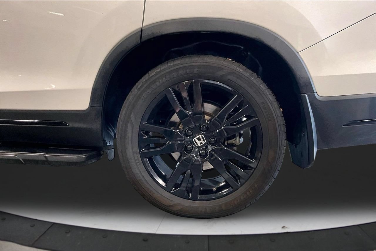 Used 2022 Honda Pilot Black Edition image 36