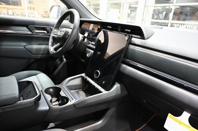 New 2026 GMC Terrain AT4 w/ Convenience Package III image 13