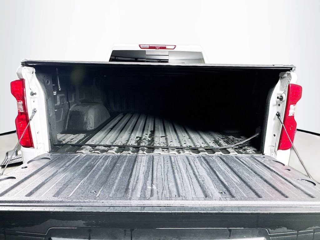 Used 2023 Chevrolet Silverado 1500 LT w/ Z71 Off-Road Package image 28
