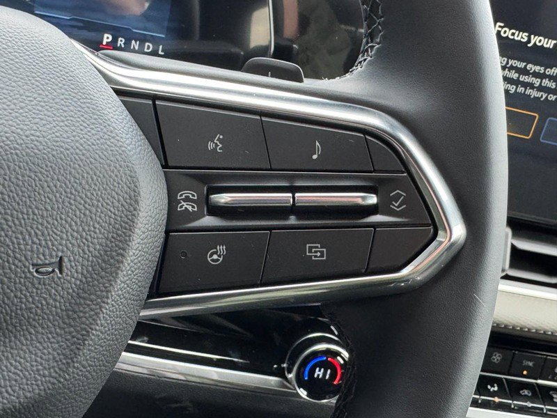 New 2026 Chevrolet Equinox LT w/ Convenience Package II image 11