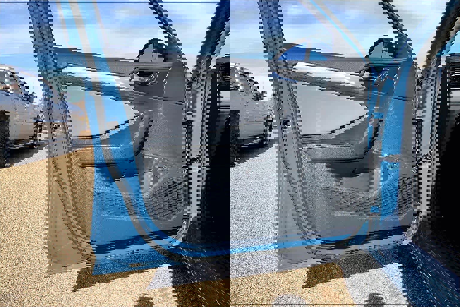 Used 2025 Volkswagen Jetta SE image 22