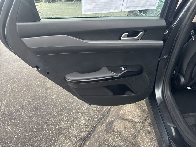 Used 2021 Kia K5 LXS image 19