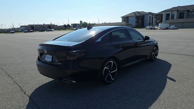 Used 2019 Honda Accord Sport image 7