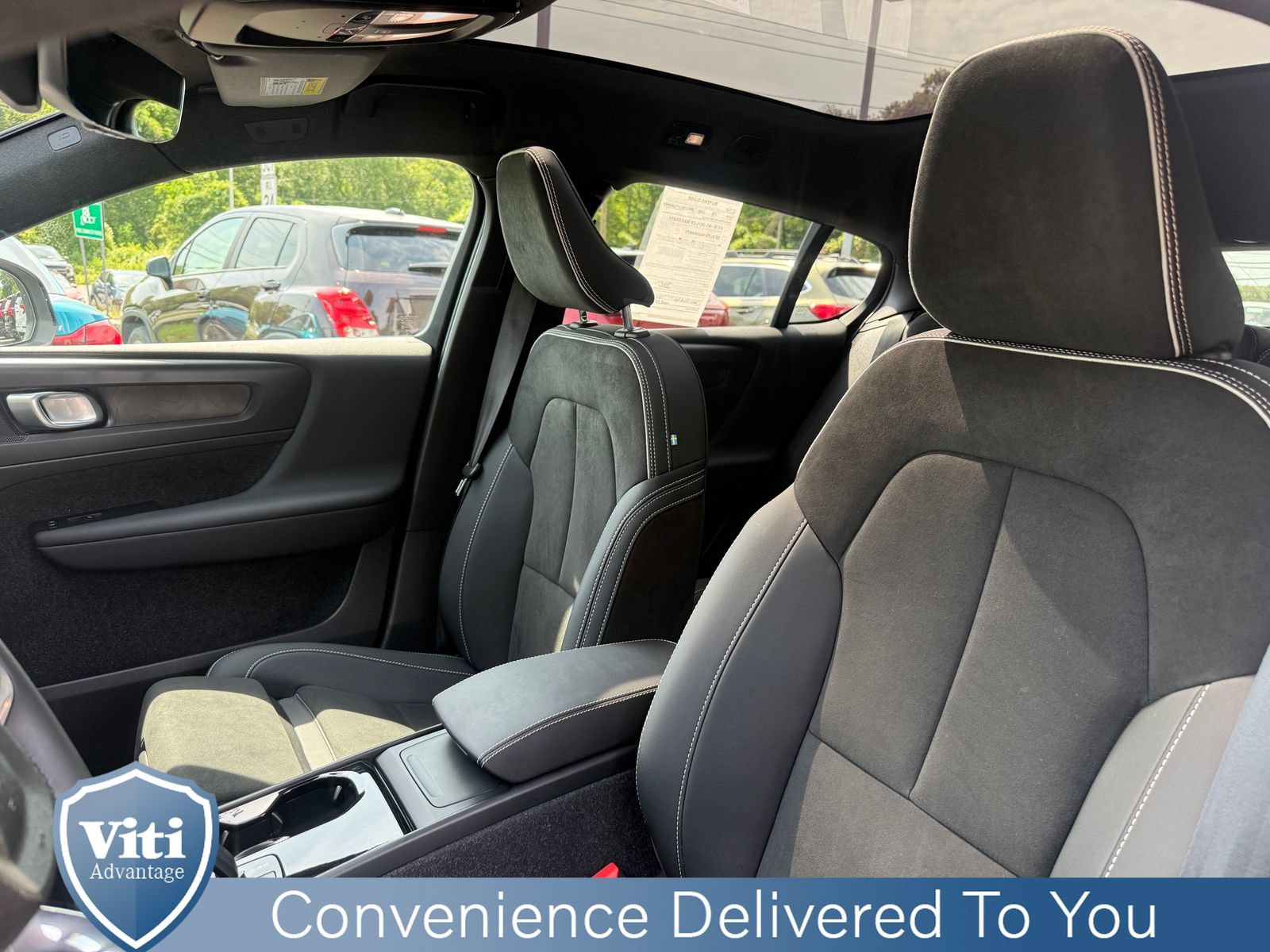 Certified 2023 Volvo C40 P8 Recharge Plus AWD/4WD image 18