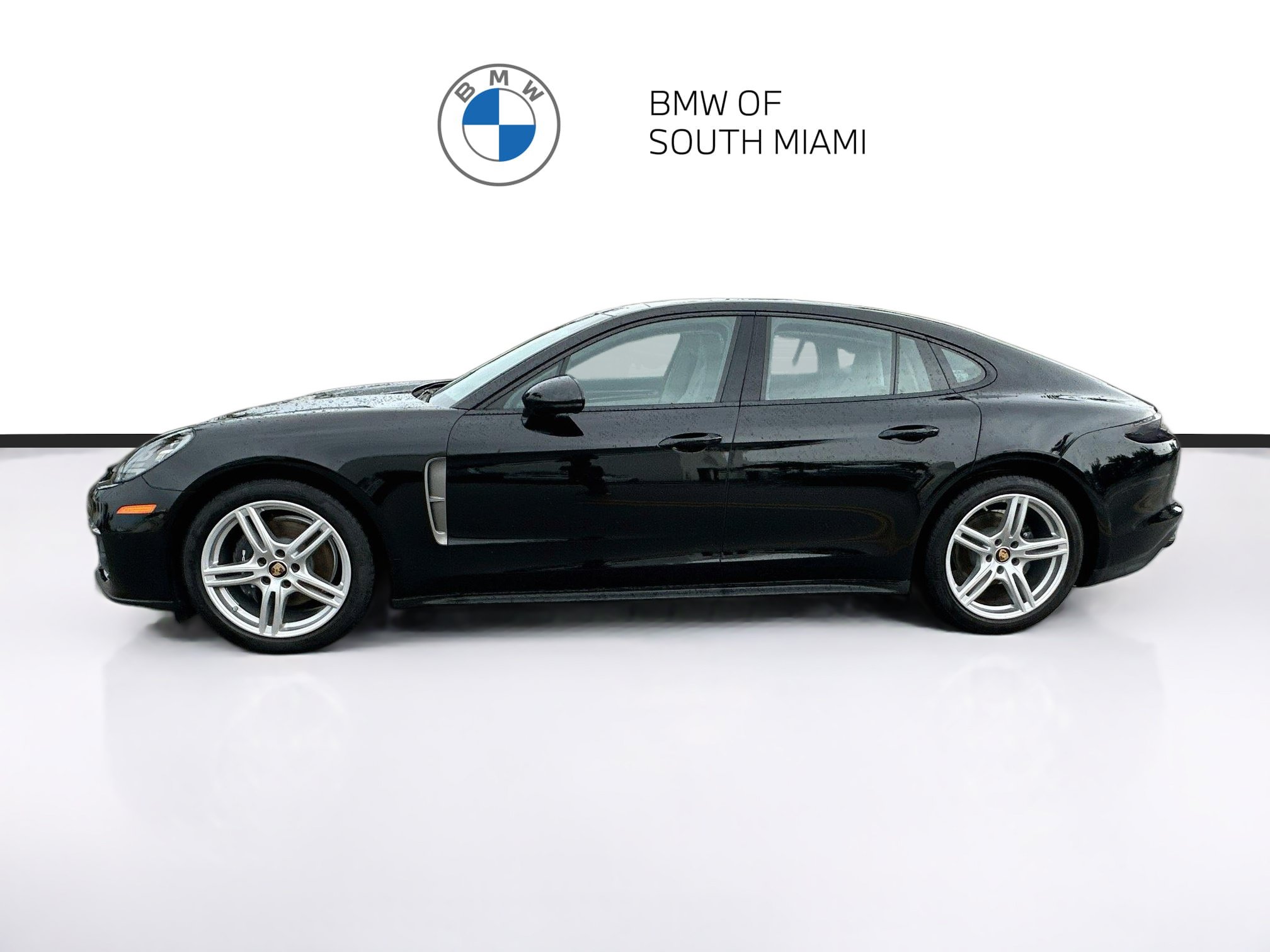 Used 2023 Porsche Panamera Platinum Edition w/ Assistance Package RWD image 4