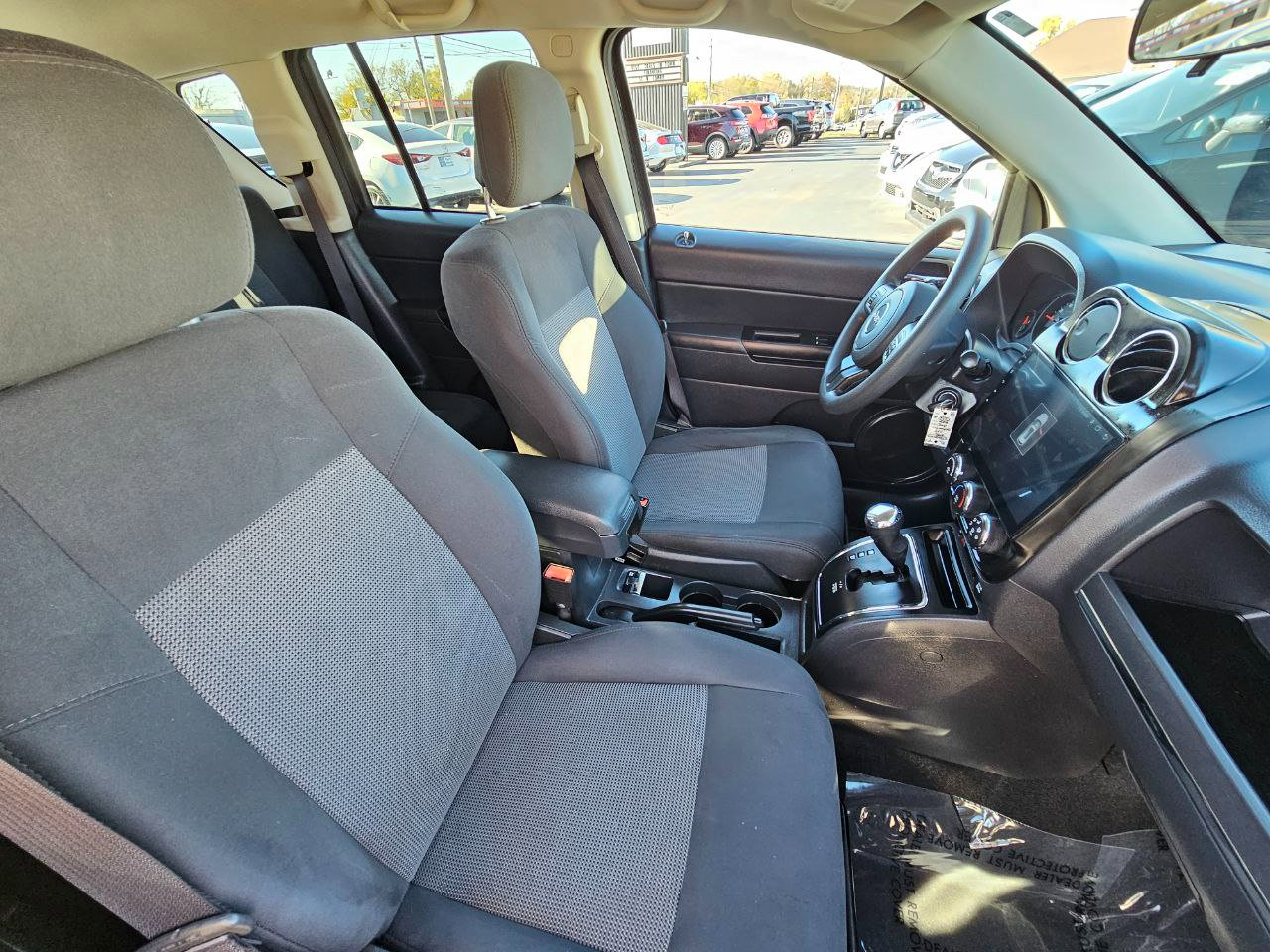 Used 2012 Jeep Compass Sport image 17