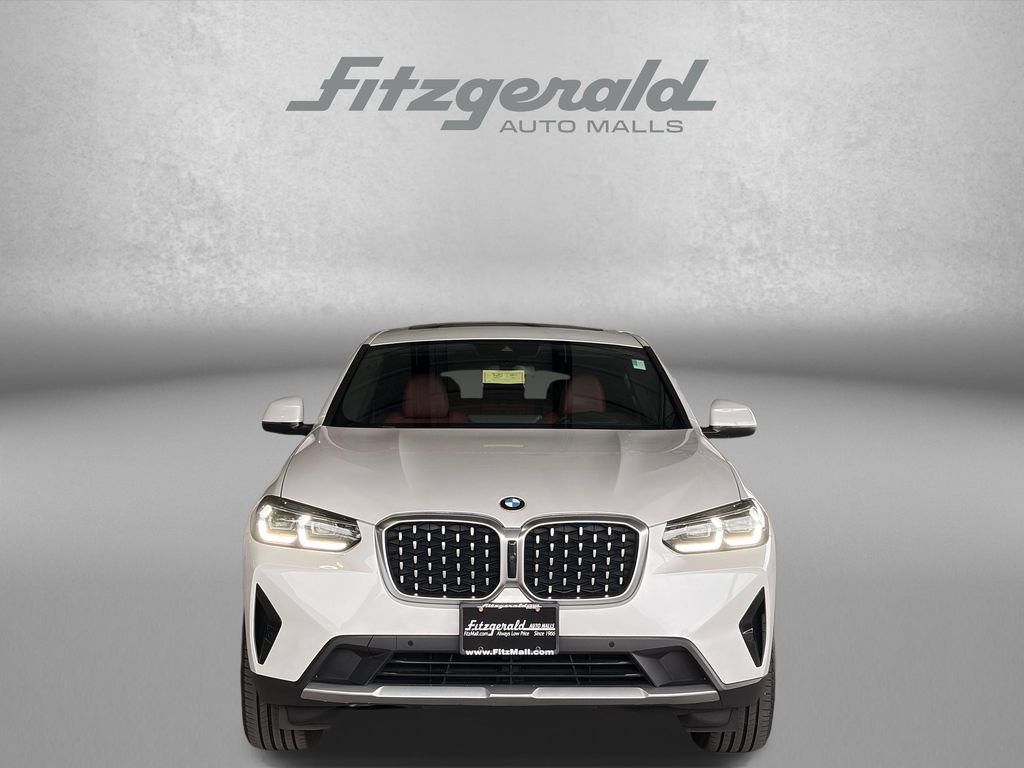 Used 2023 BMW X4 xDrive30i w/ Premium Package AWD/4WD image 5