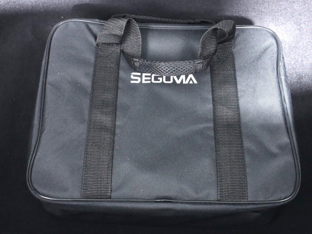 Used 2020 Tesla Model Y Long Range image 34