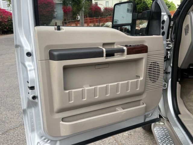 Used 2008 Ford F250 XLT image 24