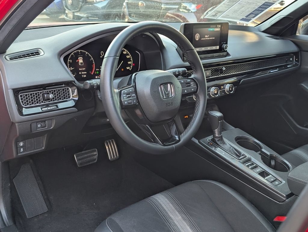 Used 2024 Honda Civic Sport image 4