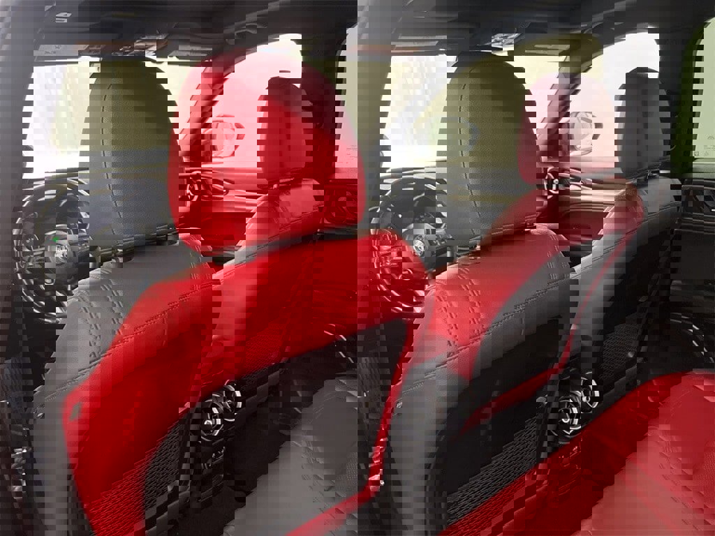 Used 2022 Alfa Romeo Stelvio Veloce image 41