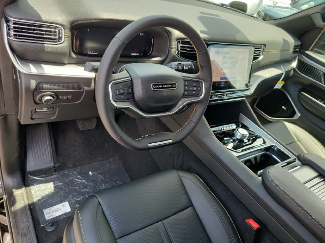 New 2026 Jeep Grand Wagoneer 4WD image 13