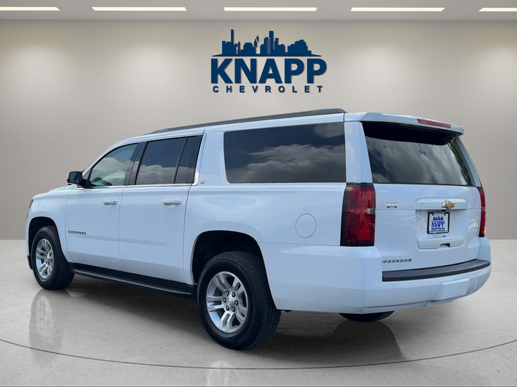 Used 2020 Chevrolet Suburban LT RWD image 3