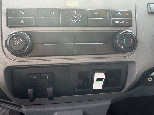 Used 2015 Ford F250 XLT AWD/4WD image 25