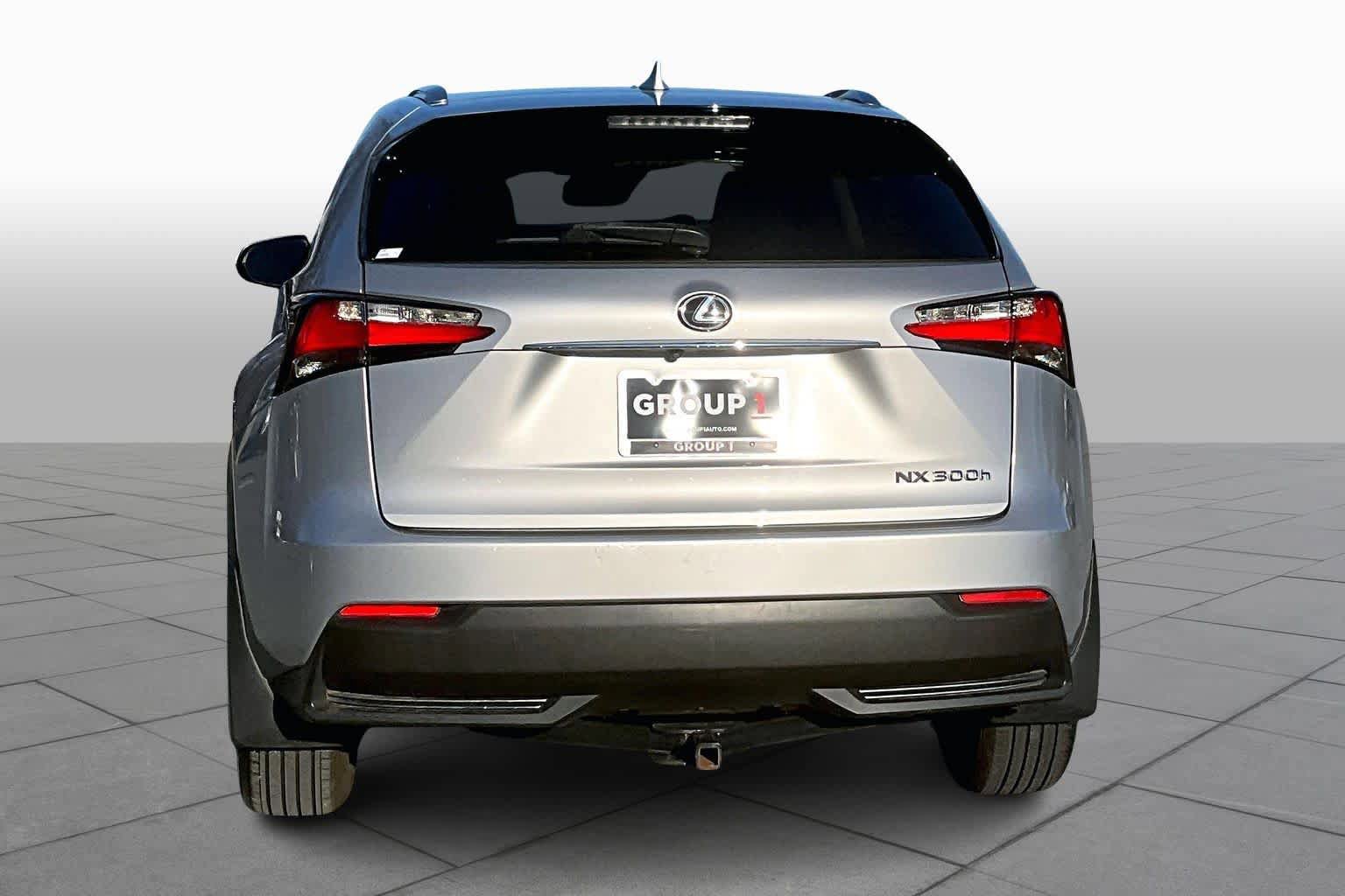 Used 2015 Lexus NX 300h AWD w/ Luxury Package image 6