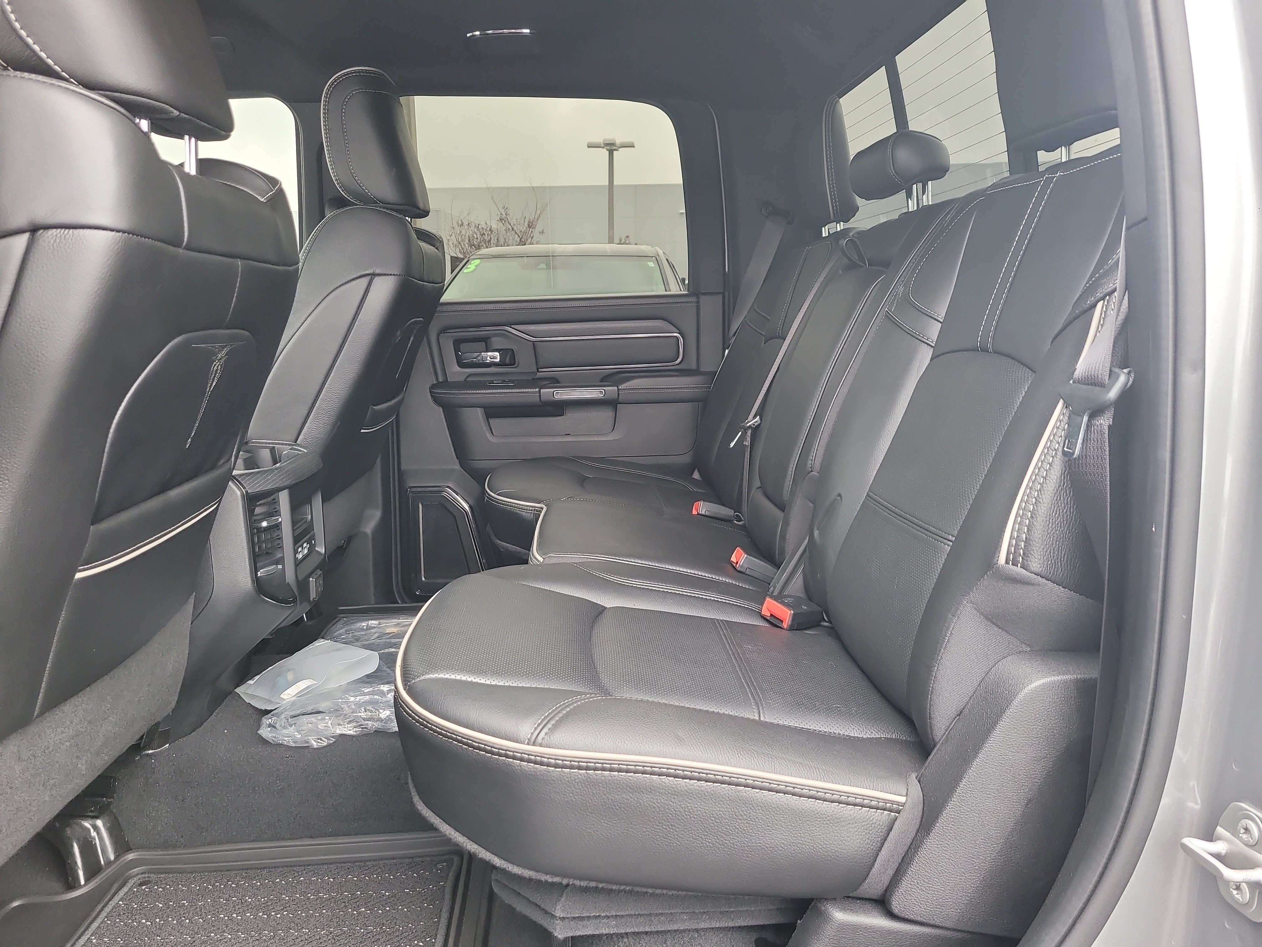 Used 2023 RAM 3500 Limited AWD/4WD image 12