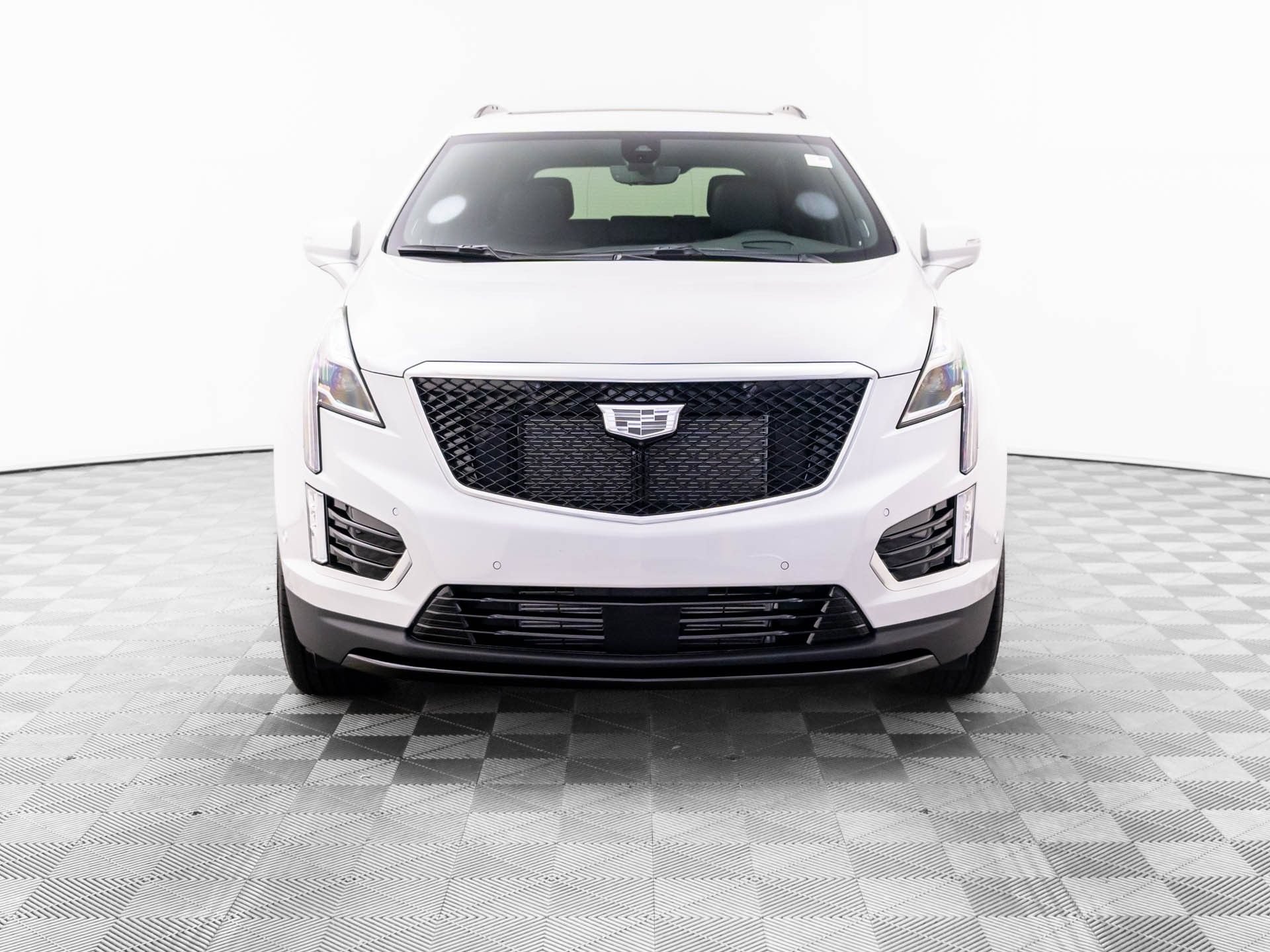 New 2026 Cadillac XT5 Sportv w/ LPO, Red Accent Package AWD/4WD image 8