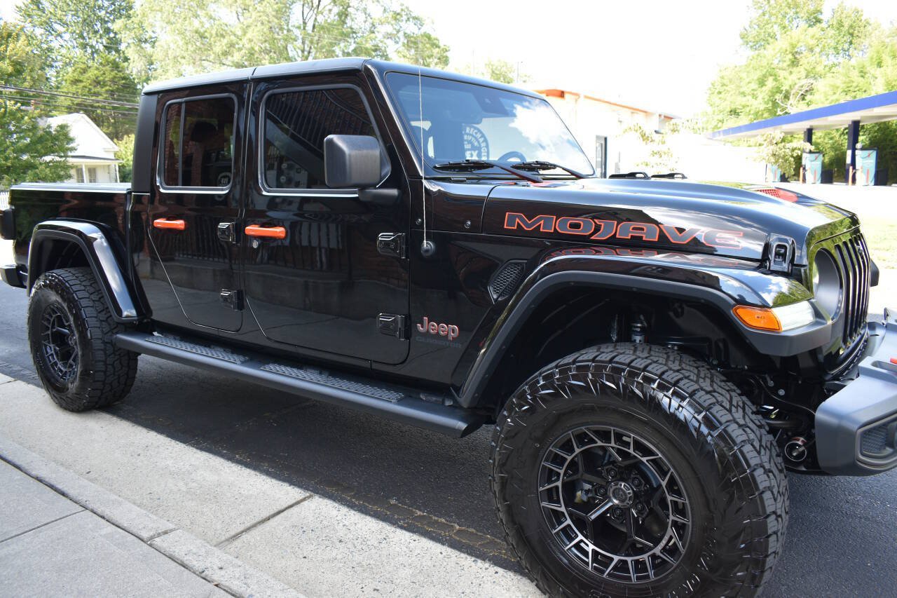 Used 2020 Jeep Gladiator Mojave AWD/4WD image 30
