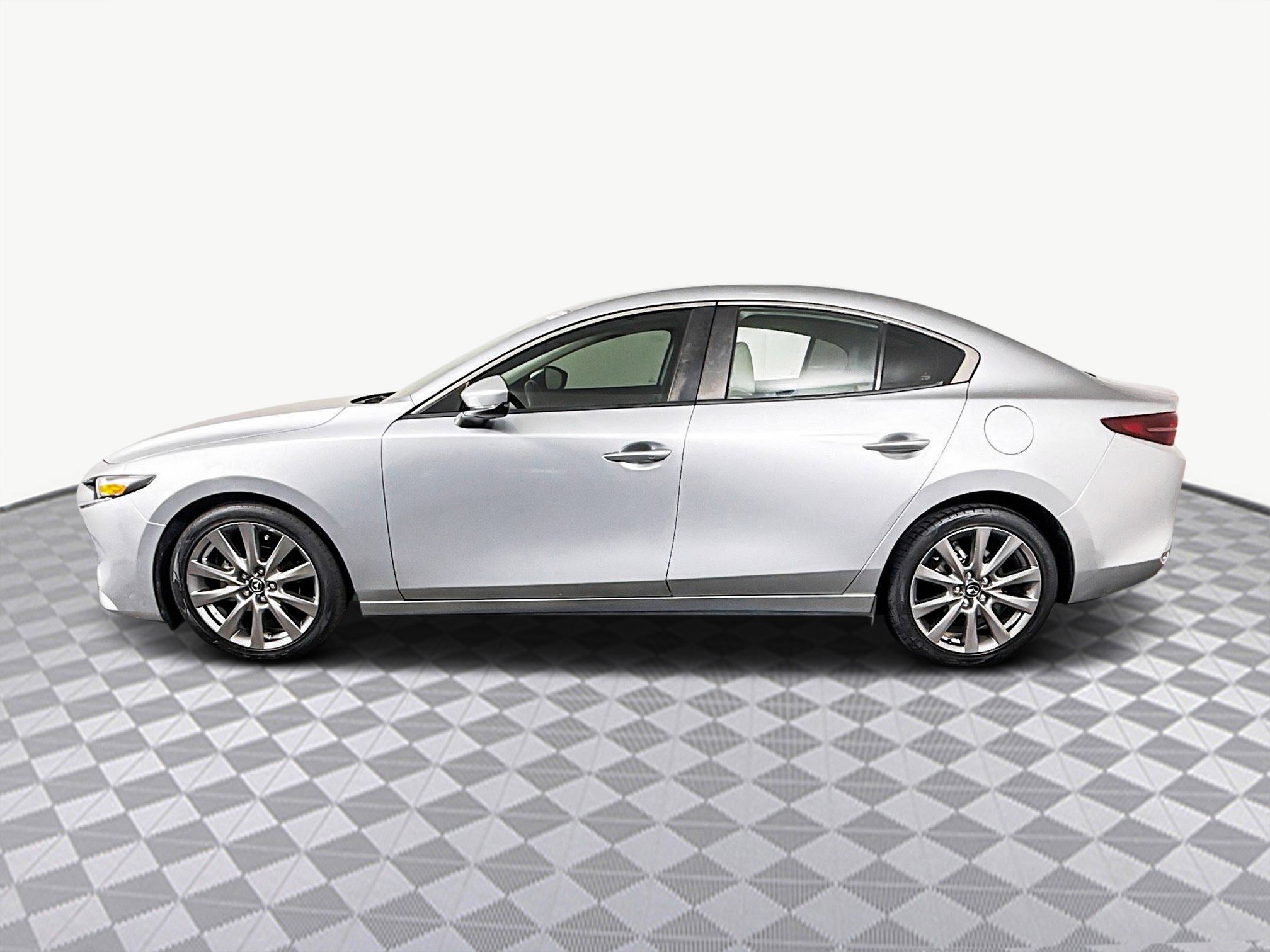 Used 2020 MAZDA MAZDA3 Sedan w/ Select Package image 6
