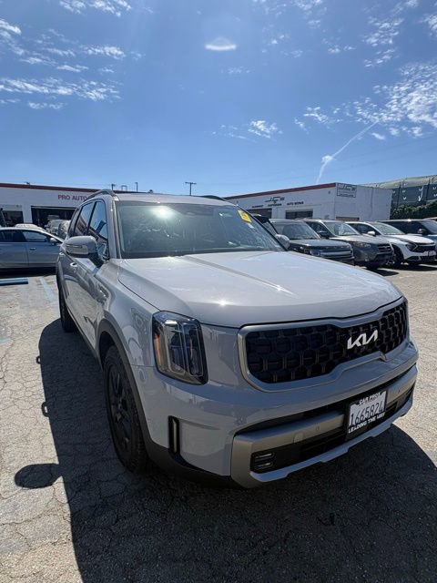 Certified 2023 Kia Telluride SX Prestige X-Pro AWD/4WD image 2