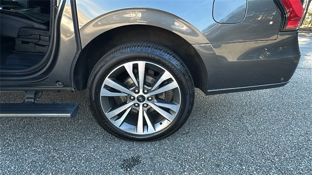 Used 2021 Ford Expedition Max Platinum image 19