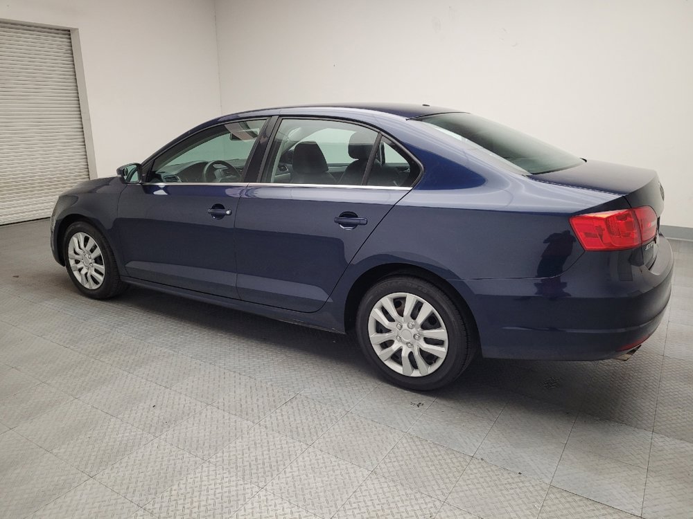 Used 2013 Volkswagen Jetta SE image 3