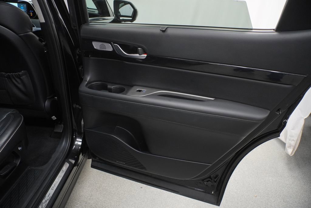 Used 2022 Hyundai Palisade Limited w/ Cargo Package image 50