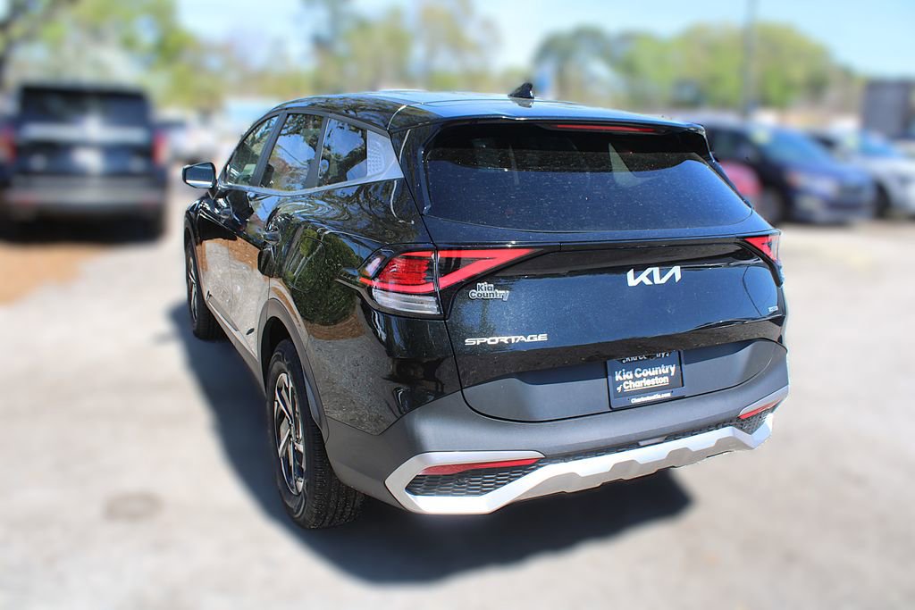 Certified 2023 Kia Sportage LX image 12