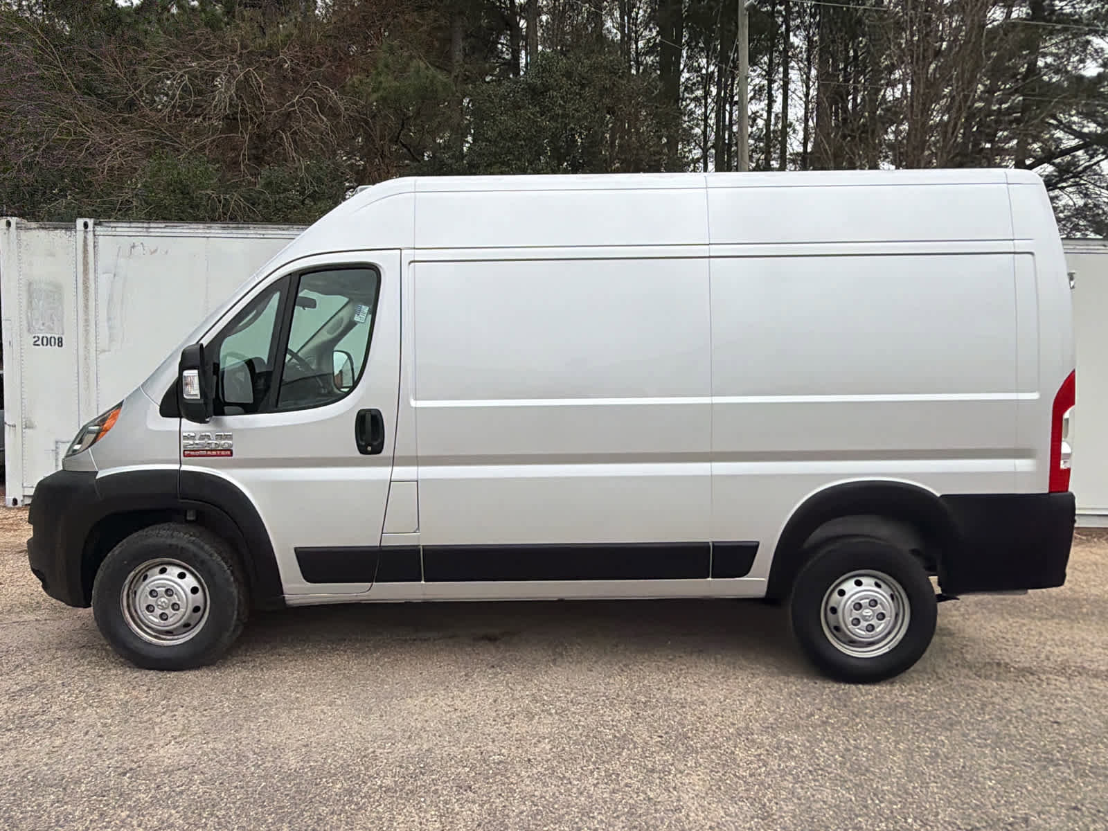 Used 2021 RAM ProMaster 2500 w/ Convenience Group FWD image 7