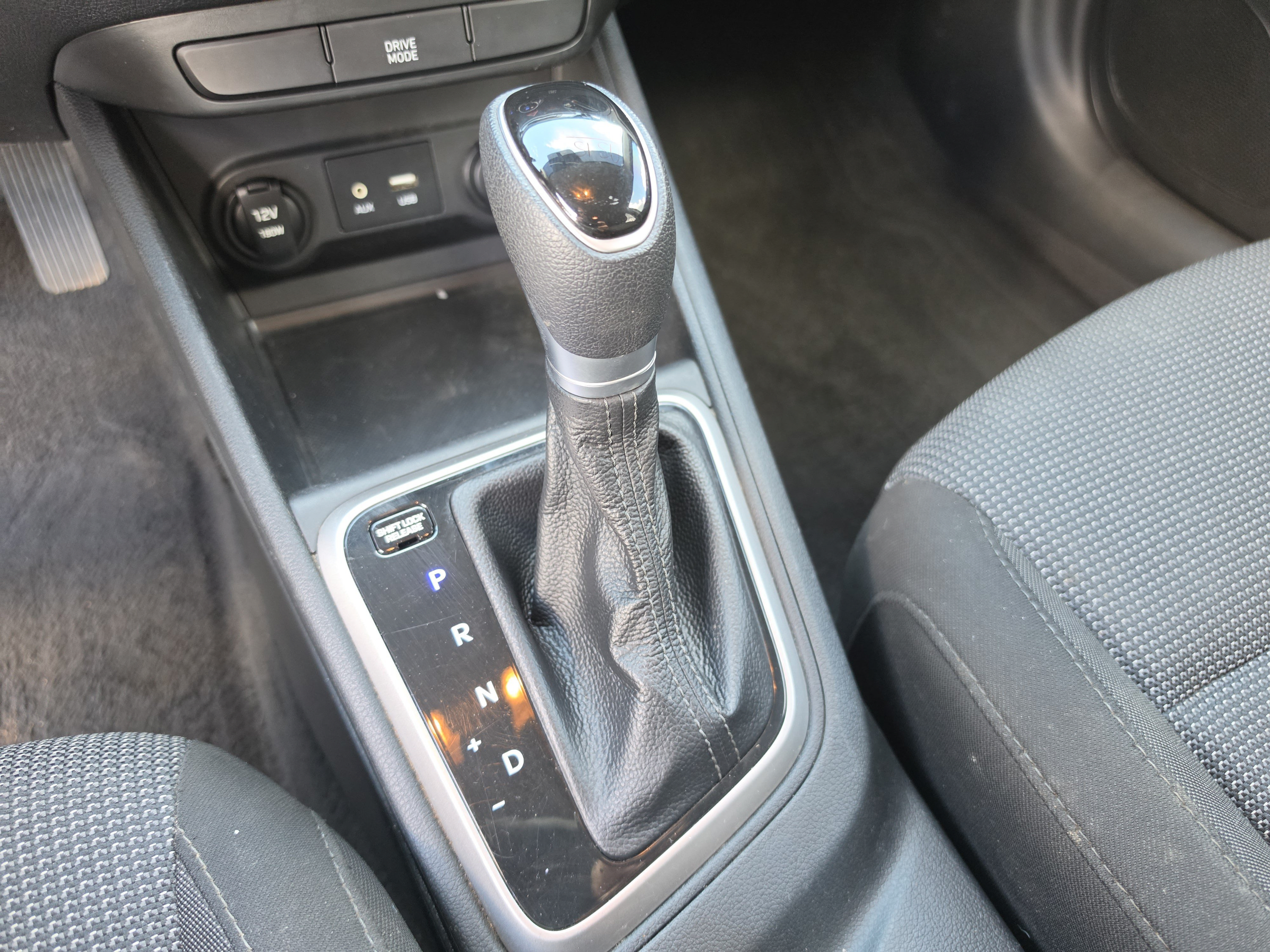 Used 2021 Hyundai Accent SE FWD image 28