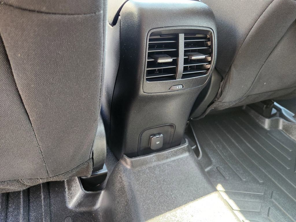 Used 2020 Ford Escape SE Sport image 11