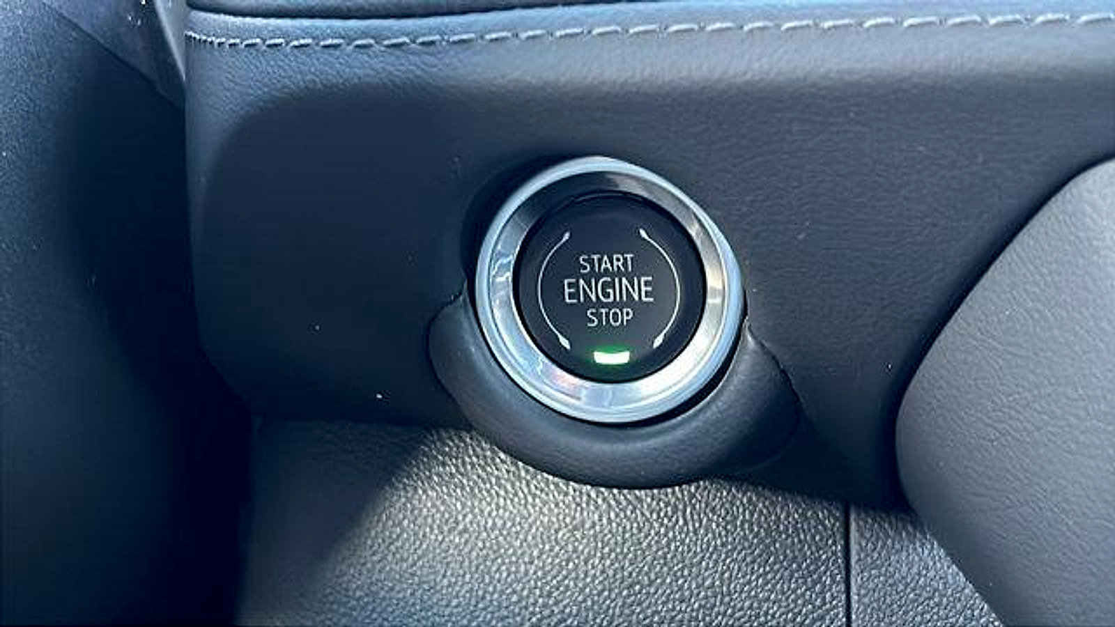 New 2026 Chevrolet Suburban LS image 28