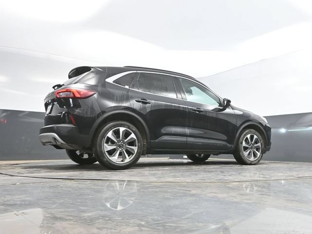 Used 2024 Ford Escape Platinum AWD/4WD image 45