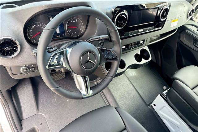 New 2026 Mercedes-Benz Sprinter 2500 image 11