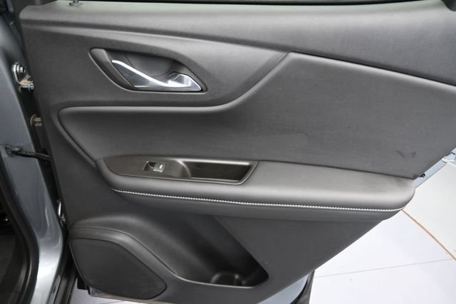 Used 2024 Chevrolet Blazer LT w/ Midnight/Sport Edition FWD image 29