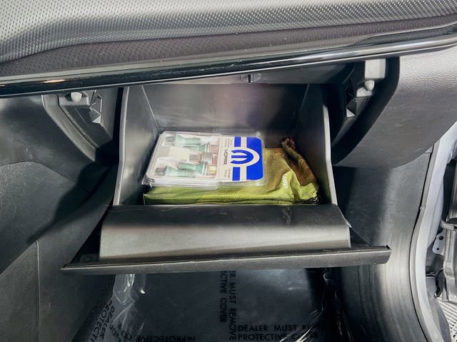 Used 2022 Jeep Compass Altitude FWD image 31