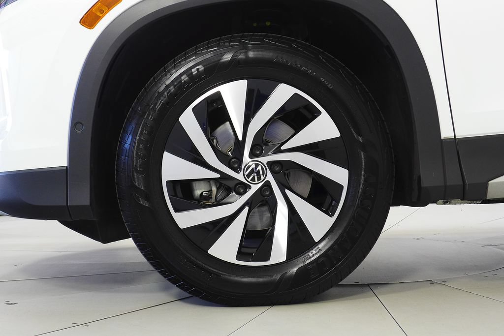 Used 2025 Volkswagen Tiguan S FWD image 5