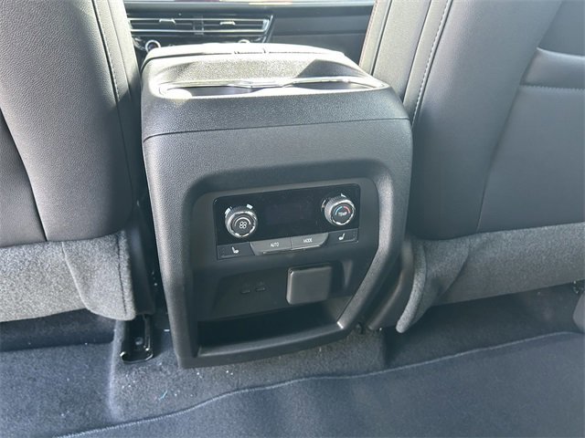 New 2026 Chevrolet Traverse RS w/ LPO, Floor Liner Package image 17