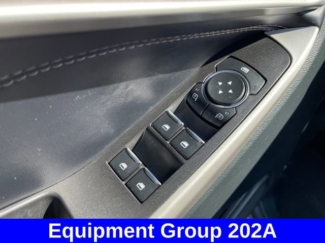 Used 2023 Ford Explorer XLT w/ Equipment Group 202A AWD/4WD image 11