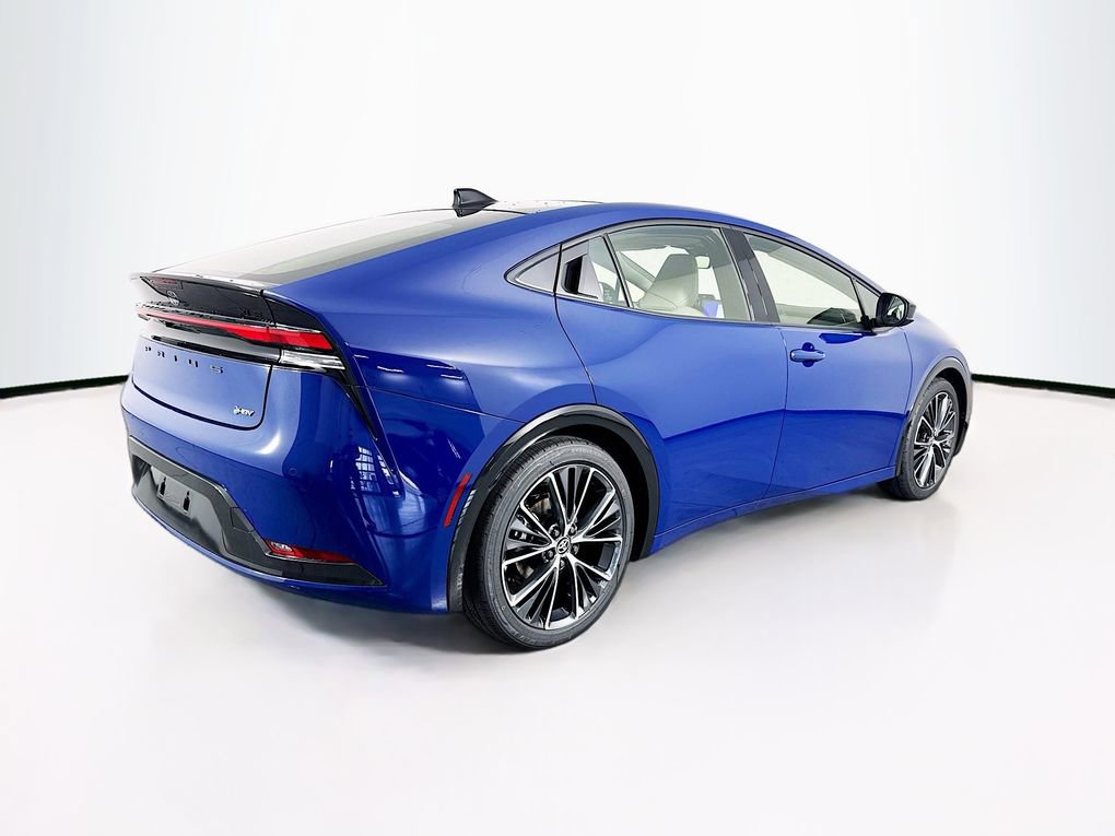 New 2026 Toyota Prius XLE FWD image 9