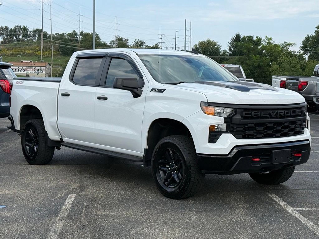 Used 2024 Chevrolet Silverado 1500 Custom Trail Boss w/ LPO, Dark Essentials Package AWD/4WD image 23