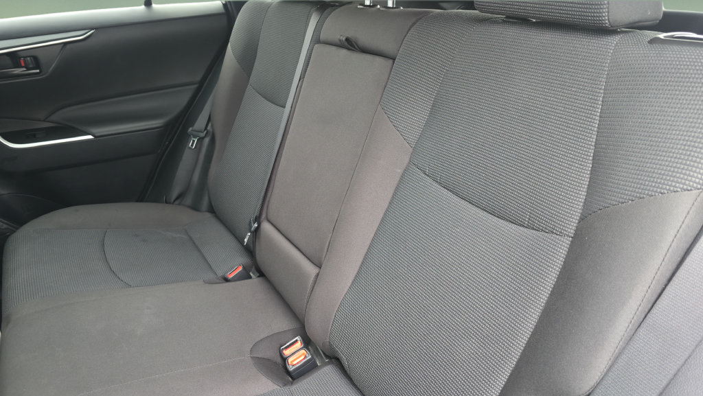 Used 2025 Toyota RAV4 LE FWD image 26