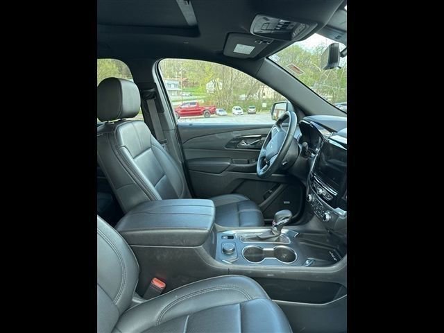Used 2023 Chevrolet Traverse RS w/ LPO, Floor Liner Package image 13