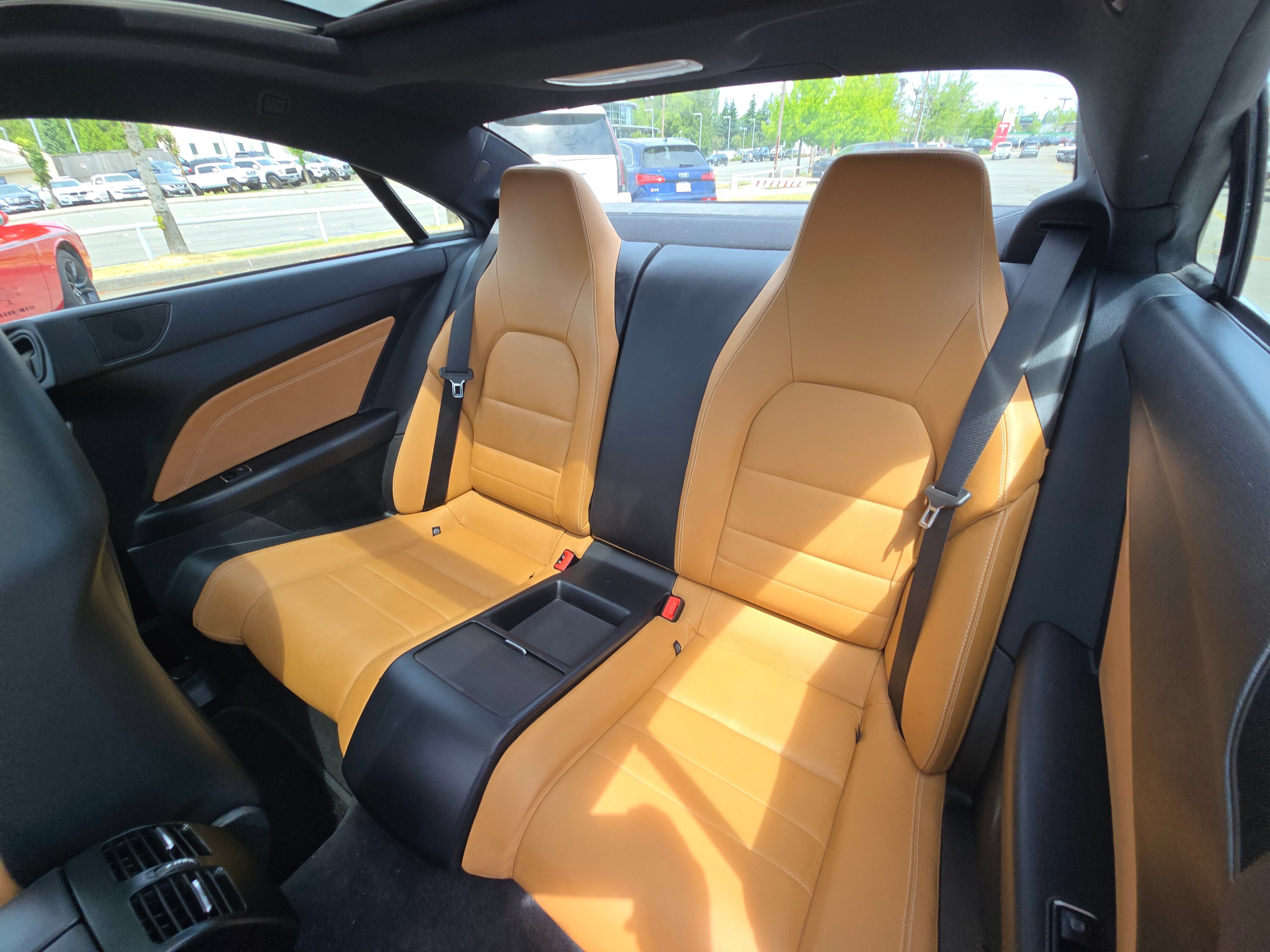 Used 2017 Mercedes-Benz E 400 4MATIC Coupe image 18