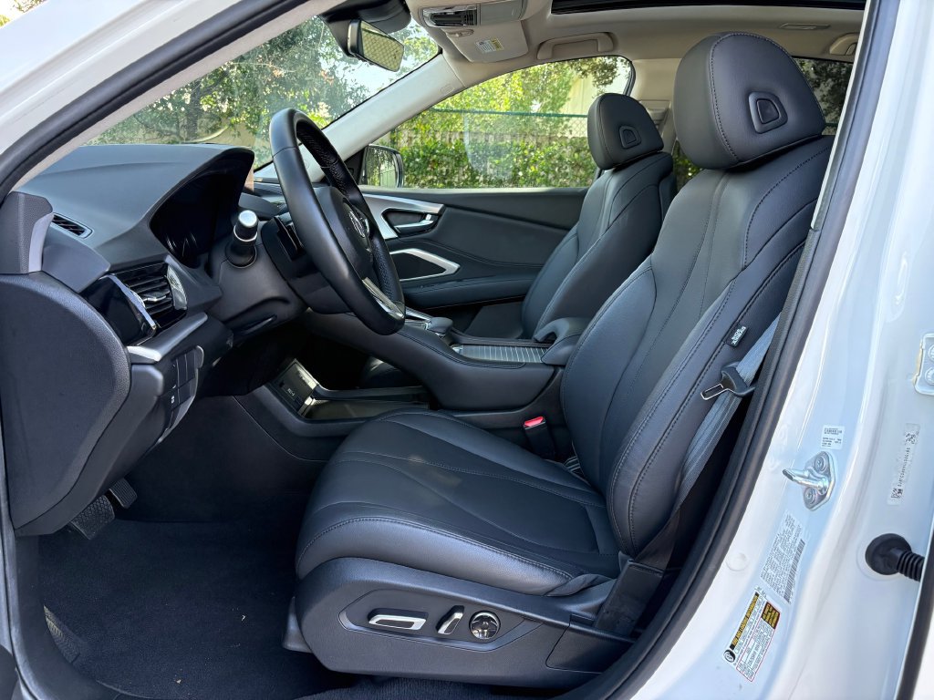 Used 2024 Acura RDX SH-AWD image 17