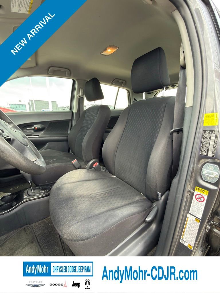 Used 2010 Scion xD image 13