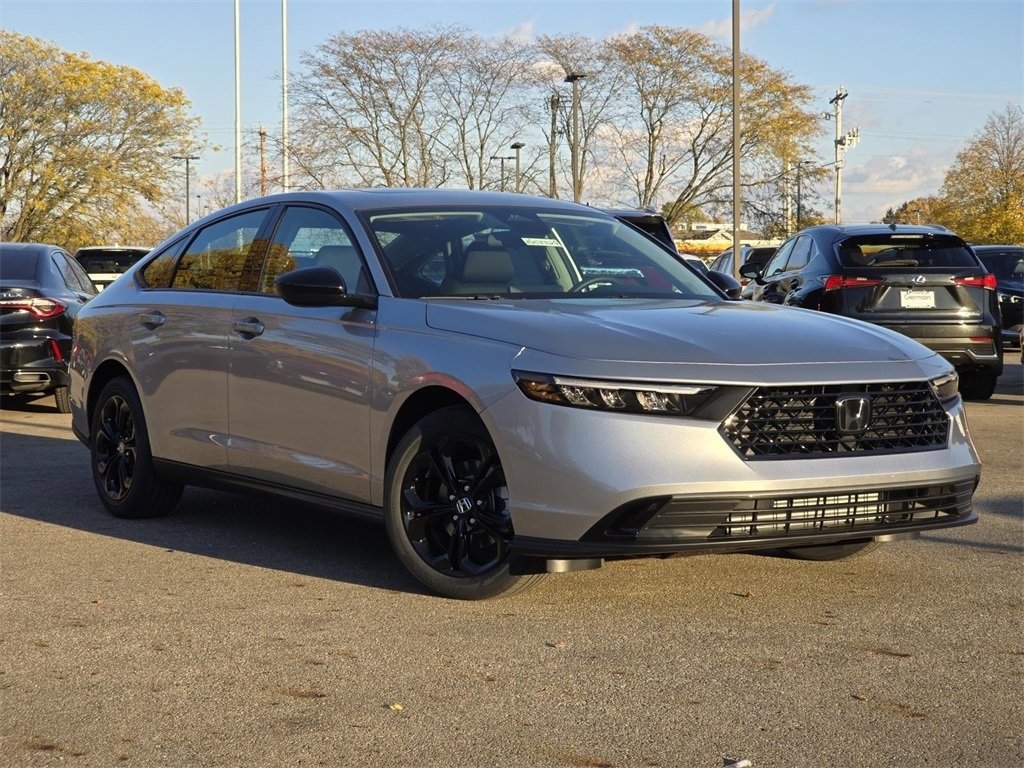 New 2025 Honda Accord SE image 2